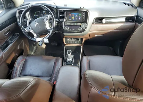 2018 Mitsubishi Outlander Se z USA, uszkodzony, nr VIN JA4J24A53JZ037129